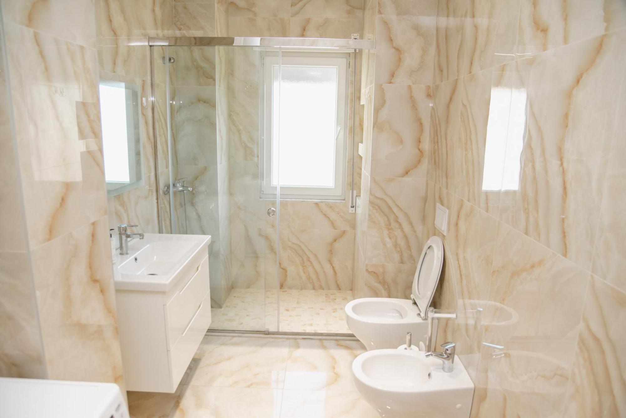 Luxe Haven Apartment